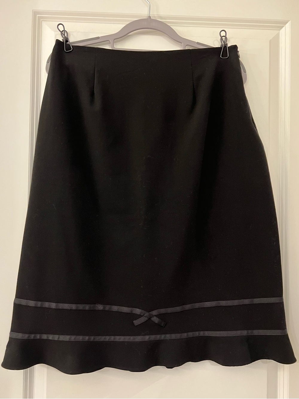 Larry Levine Black A-Line Skirt with Ribbon Accent